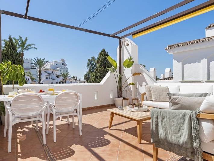 Appartamento intero, Appartamento vacanze per 6 persone con piscina in Marbella West, Marbella