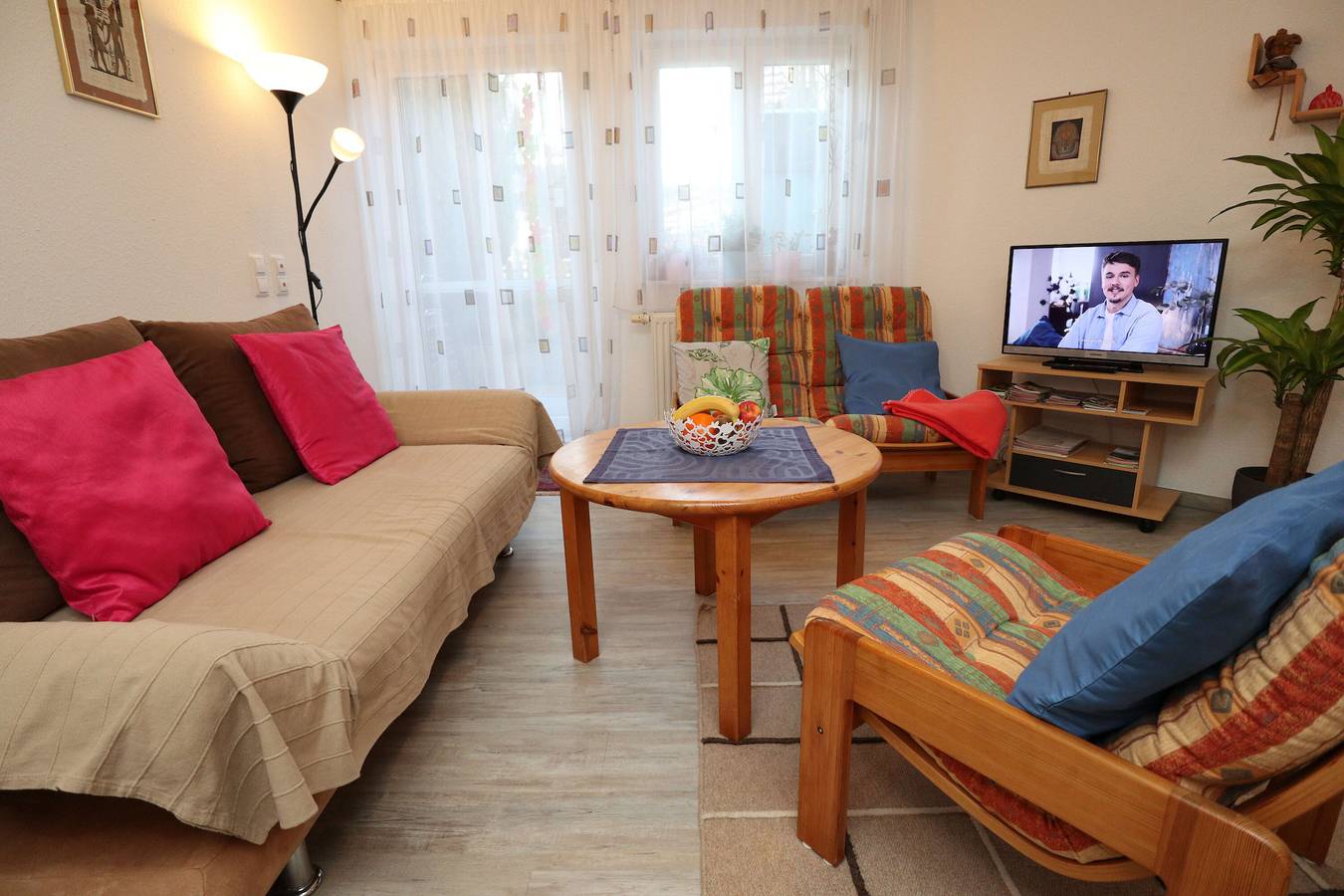 Ganze Wohnung, Ferienwohnung 'Kirsten' mit privater Terrasse, privatem Garten und Wlan in Sankt Peter, Südschwarzwald