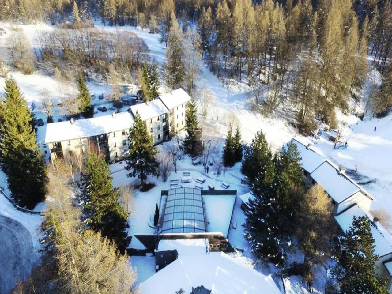Entire apartment, Apartment in Alps with Ski Lift Access in Saint-Léger-les-Mélèzes, Écrins National Park