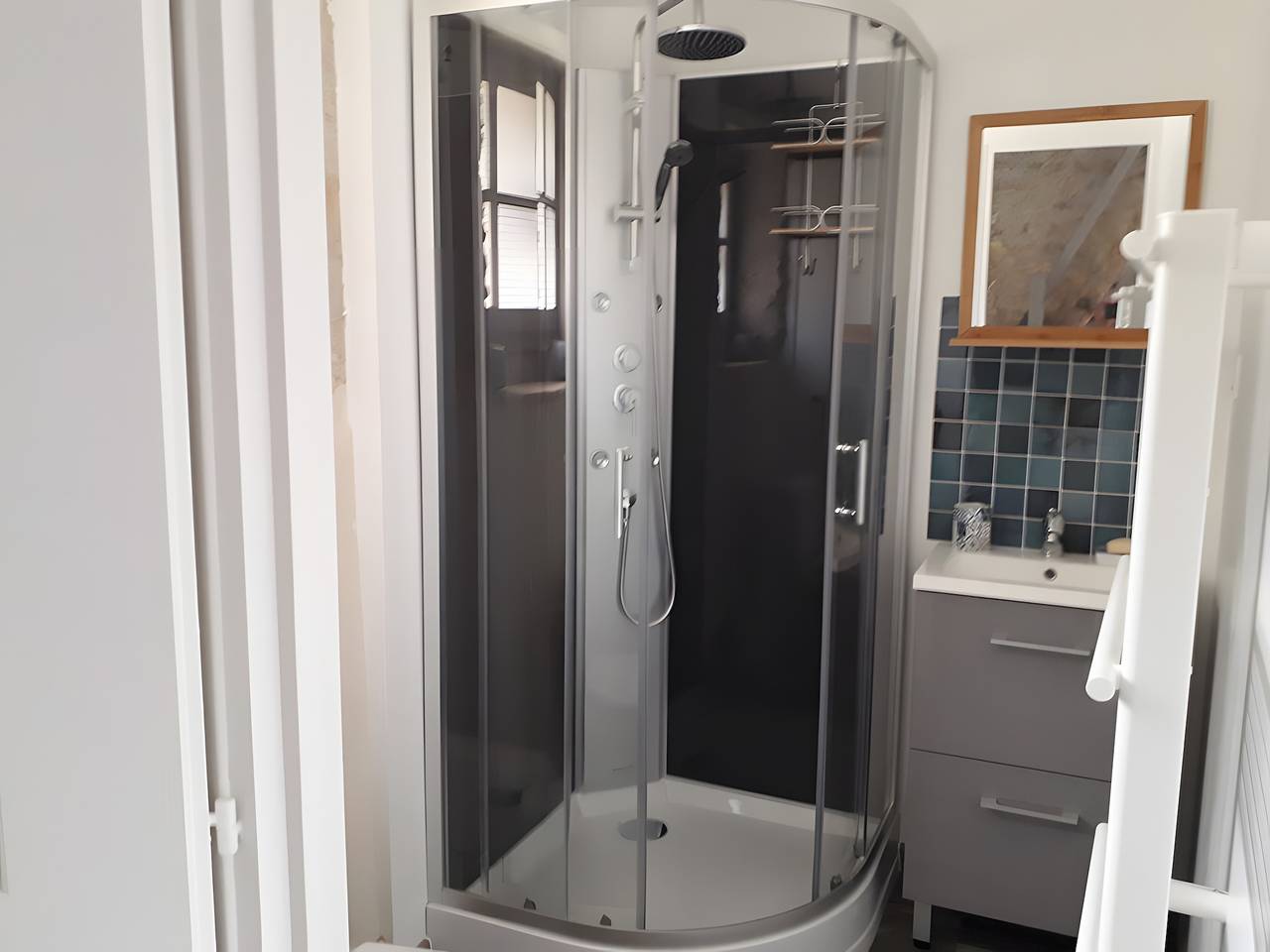Gîte 'L'annexe' met privé terras, eigen tuin en Wi-Fi, foto 7