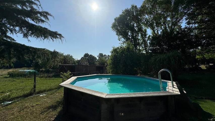 Location de vacances pour 22 personnes, avec piscine et vue ainsi que terrasse et jardin, animaux acceptés à Vallet (Loire-Atlantique) - 3