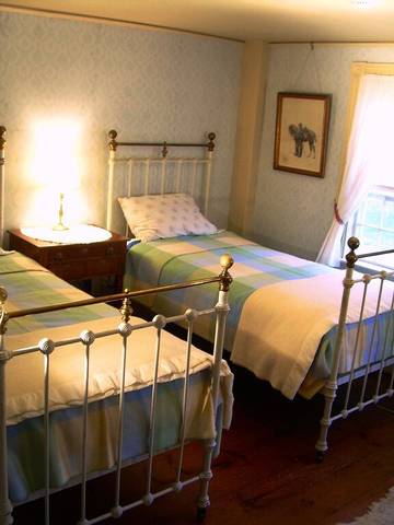 Lodge for 32 Guests in Maine, USA, Picture 1