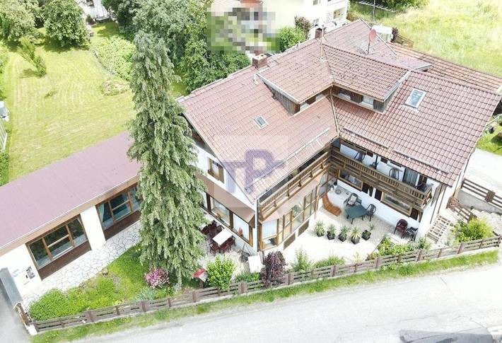 Ferienhaus für 2 Personen, mit Terrasse und Garten sowie Pool und Sauna