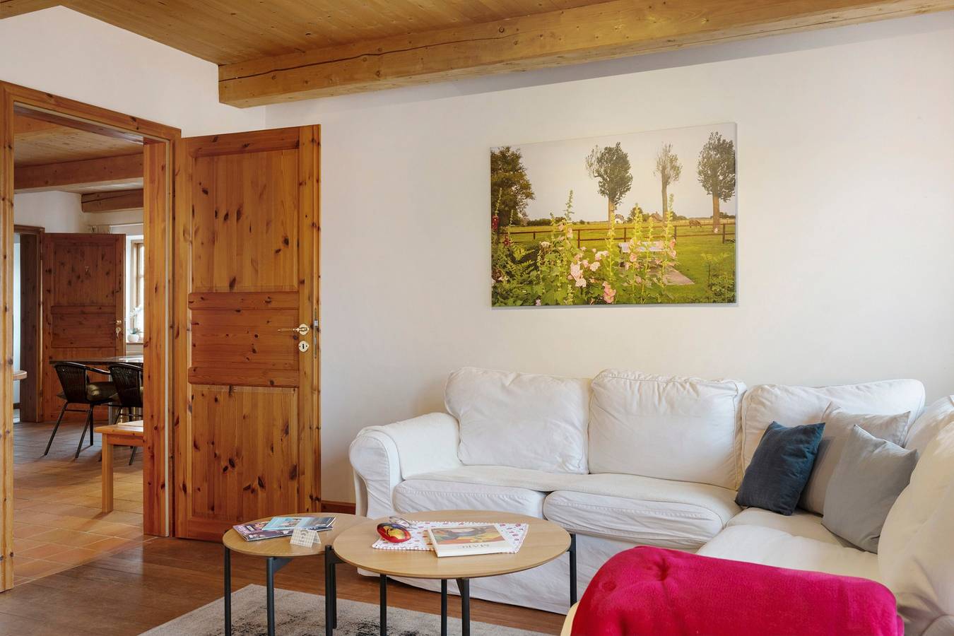 Ganze Wohnung, Ferienwohnung 'Haus Mühlenhof 7' mit Privatterrasse, Gemeinschaftsgarten und Wi-Fi in Hillgroven, Dithmarschen