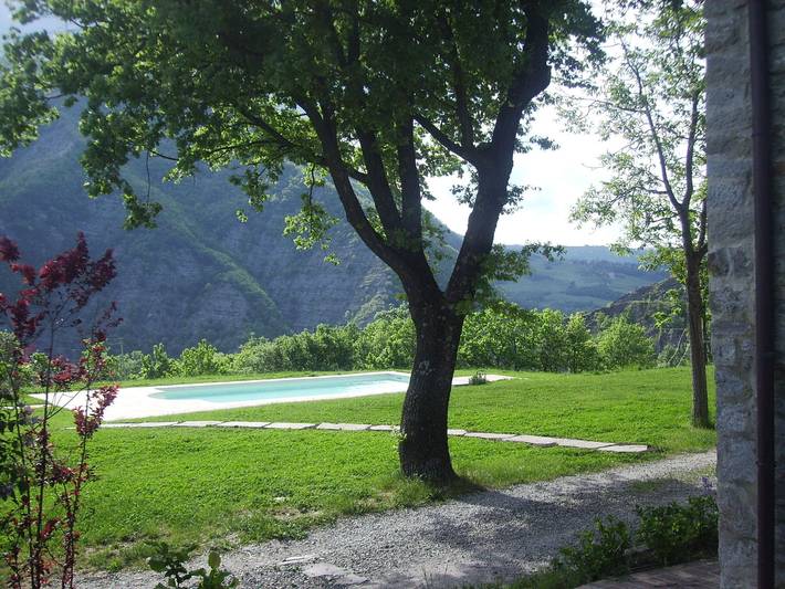 Casa vacanze a Imola con bosco e piscina in Lizzano in Belvedere, Provincia di Bologna