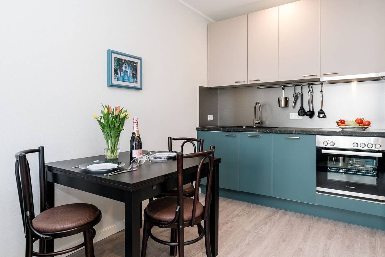 Ganze Wohnung, Modernes Ferienappartement mit Sauna und beheiztem Innen-Pool in Westerland in Westerland, Sylt (Gemeinde)