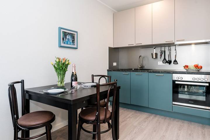 Ganze Wohnung, Modernes Ferienappartement mit Sauna und beheiztem Innen-Pool in Westerland in Westerland, Sylt (Gemeinde)