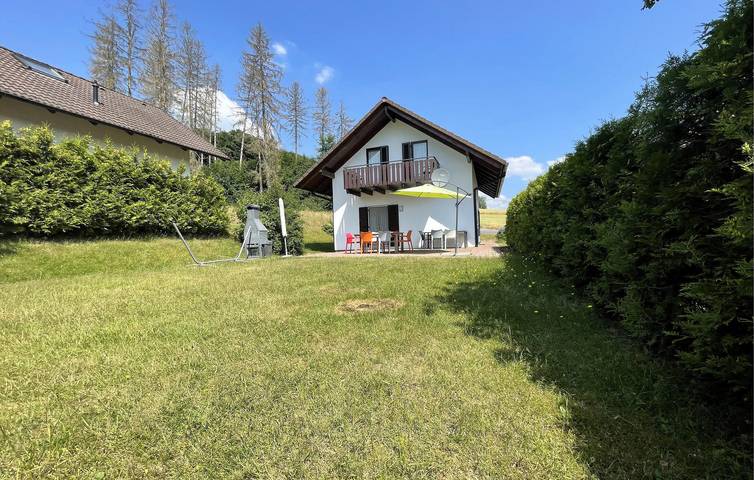 Ferienhaus für 8 Personen, mit Terrasse in Kirchheim - 2