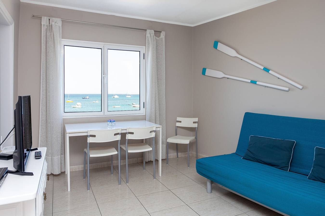 Appartamento intero, Appartamento centrale "Casa Eloisa 1" sulla spiaggia con vista sull'oceano e Wi-Fi in Puerto de Corralejo, La Oliva