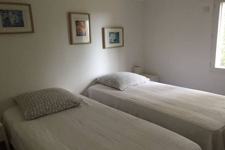 Location de vacances pour 6 personnes, avec terrasse et jardin à Ollioules - 4