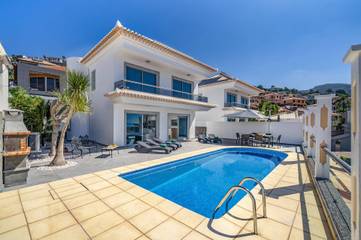 Villa para 8 Pessoas em Monte (Madeira), Madeira, Foto 1