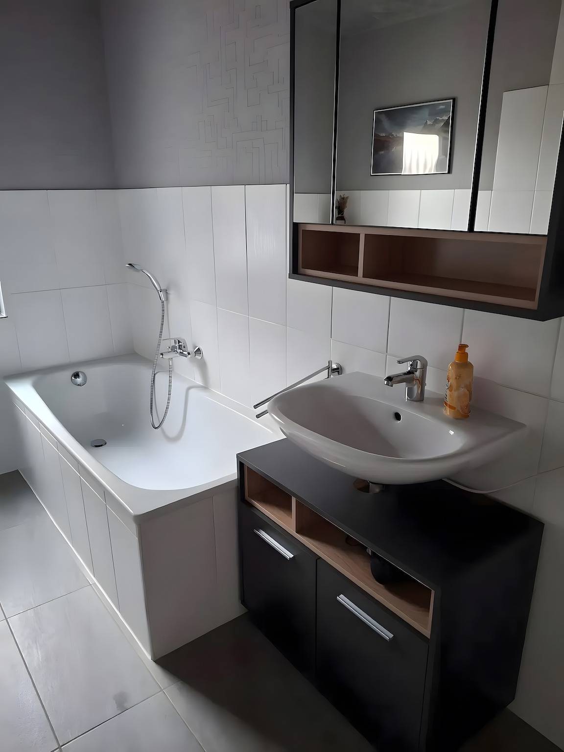 Entire apartment, Apartment 'Ferienwohnung 2' in Northeim – Komfort für 2 Gäste in Northeim, Harzvorland