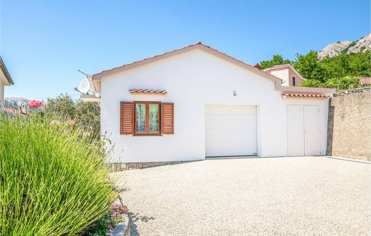 Ferienwohnung für 3 Personen, mit Terrasse in Baska - 2