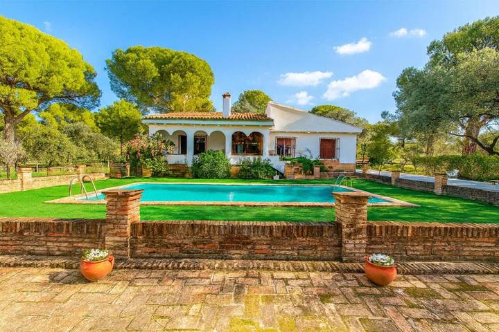 Holiday home for 8 people, with garden and pool - 1
