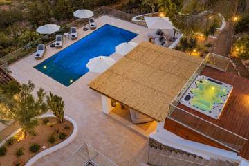 Villa in Santa Eulària des Riu, Ibiza Osten für 10 