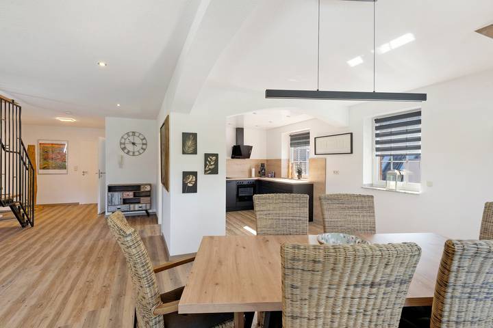 Hel lejlighed, Holiday Apartment “Am Waldrand” with Wi-Fi and Air Conditioning in Bottrop, Naturpark Hohe Mark - Westmünsterland