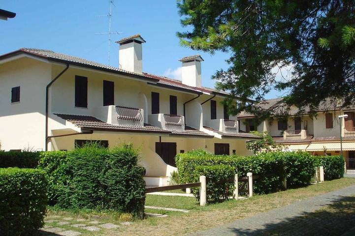 Ferienpark für 6 Personen, mit Terrasse und Garten in Caorle