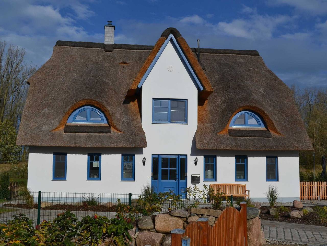 L7 Ferienhaus Strandhafer Ostseebad Rerik - Xl - 4-Raum-Ferienhaus mit Kamin (max. 6 Personen) - links in Rerik, Neubukow-Salzhaff