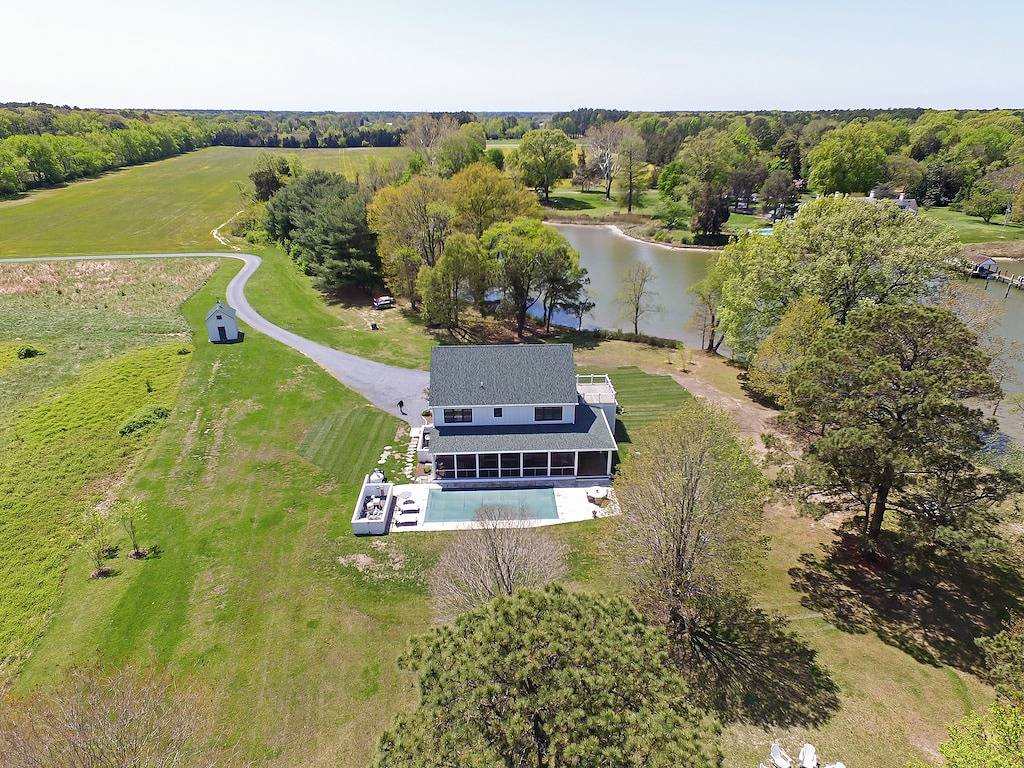 Luxury Coastal Farmhouse Waterfront W/ Heated Pool in Easton und Umgebung