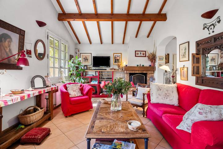 Location de vacances pour 6 personnes, avec jardin dans Plage de Saint-Cyr sur Mer Les Lecques - 2