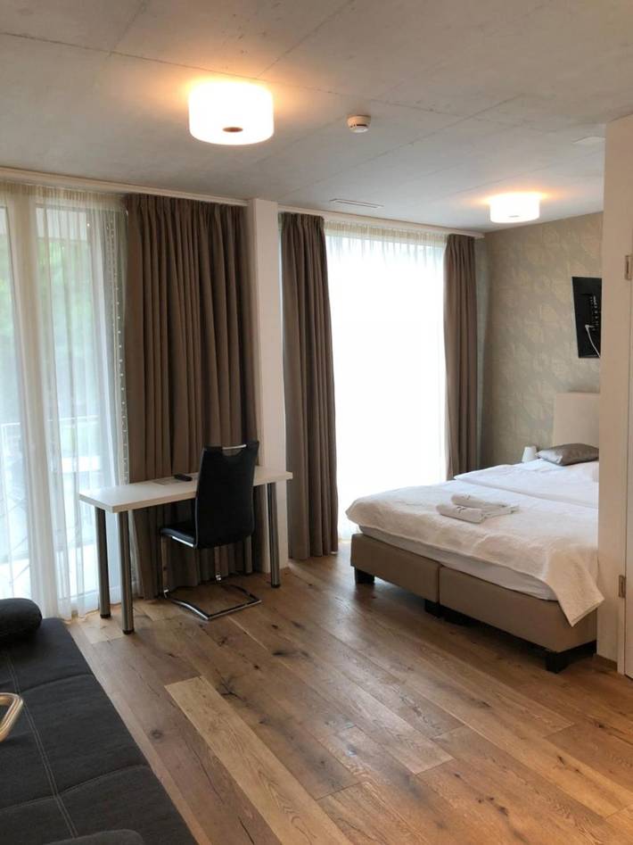 Location de vacances pour 2 personnes, avec jardin, adapté aux familles à Zurich - 3