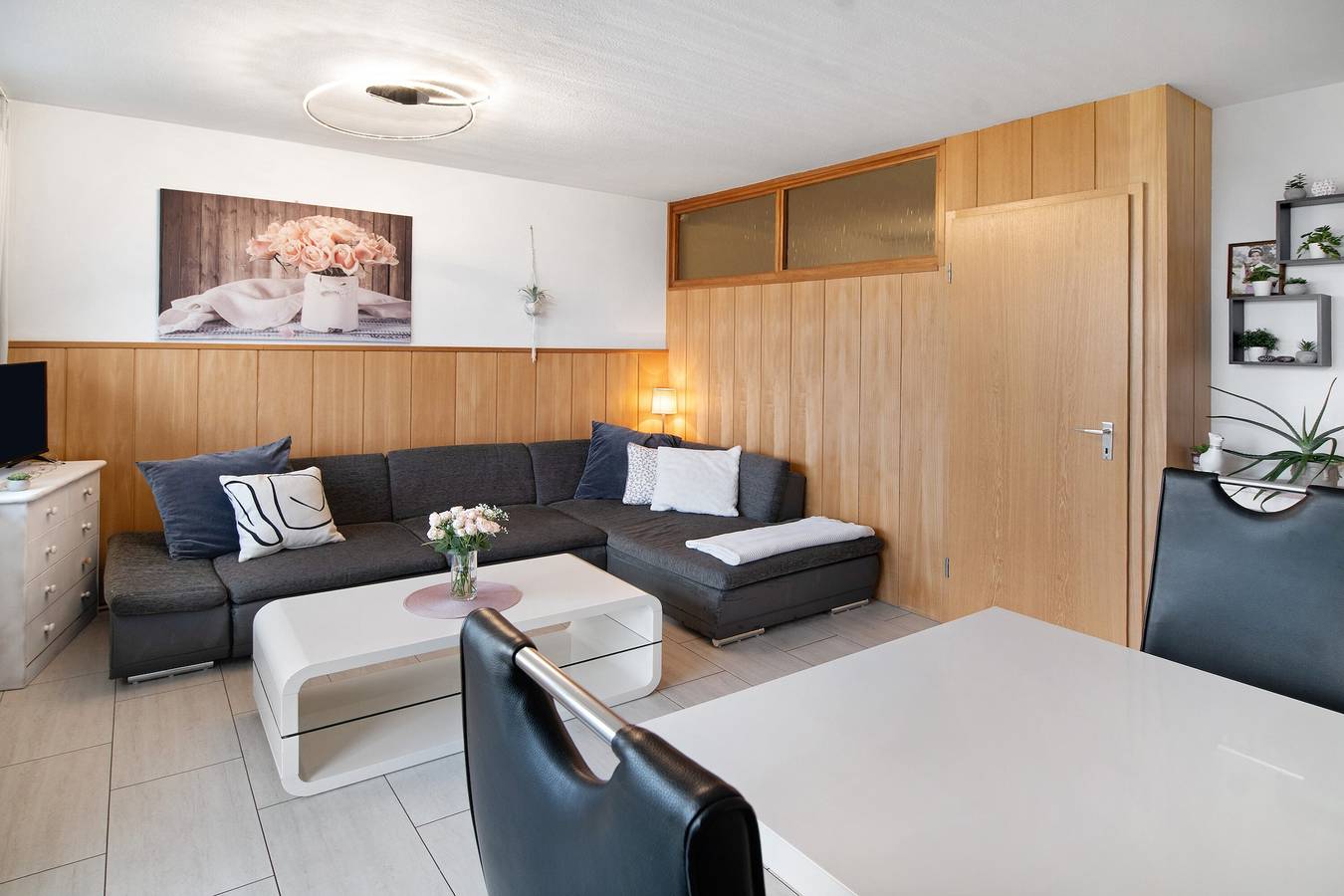 Entire apartment, Apartment 'Ferienwohnung Alpensicht' with Lake View, Shared Garden and Wi-Fi in Oberteuringen, Region Bodensee-Oberschwaben
