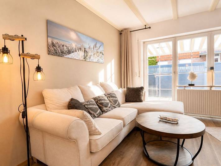 Ganze Wohnung, Reihenhaus in Horumersiel: 60 m² für bis zu 3, Terrasse, Wlan, Haustier erlaubt in Horumersiel, Wangerland