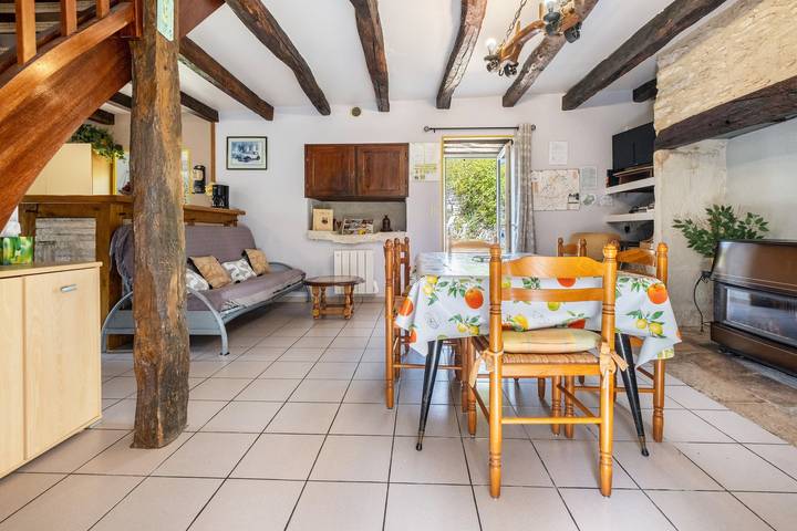 Holiday Home “La Vallée de l’Ouysse 5”: Mountain View, Wi-Fi, Air Conditioning in Lacave, Quercy