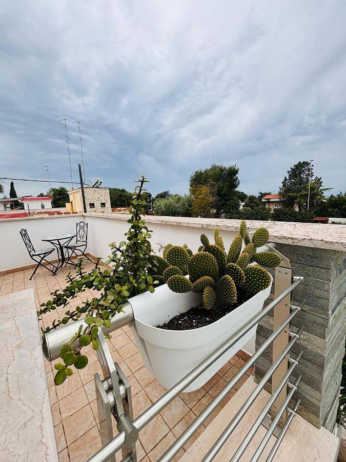 Villa pour 4 personnes, avec balcon et jardin à Bari - 2