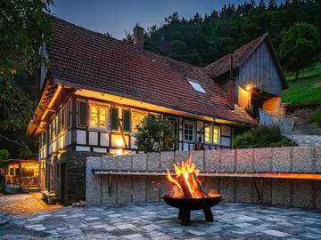 Ferienhaus für 10 Personen, mit Terrasse und Garten sowie Sauna und Whirlpool in Ottenhöfen im Schwarzwald