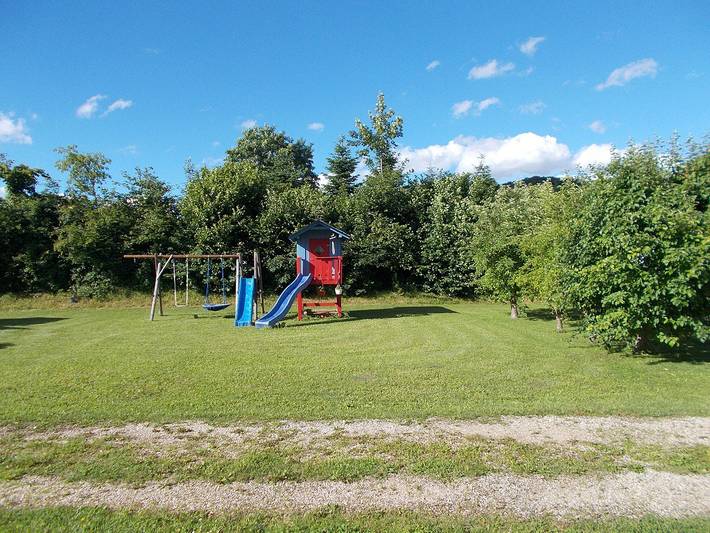 Ferienwohnung für 3 Personen, mit Balkon/Terrasse und Balkon sowie Terrasse und Garten in Bayerischer Jura - 3