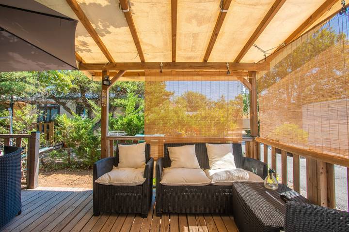 Camping für 4 Personen, mit Garten in Alpes-de-Haute-Provence - 3