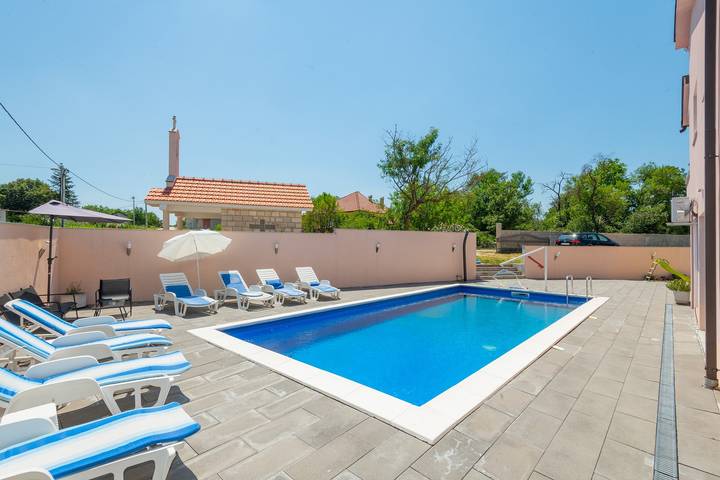 Villa Bianca with private pool in Imotski, Makarska Riviera