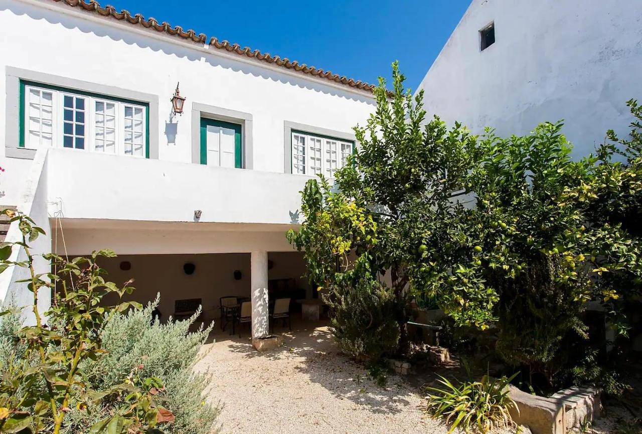 Five-Bedroom House in Alenquer, Distrito de Lisboa