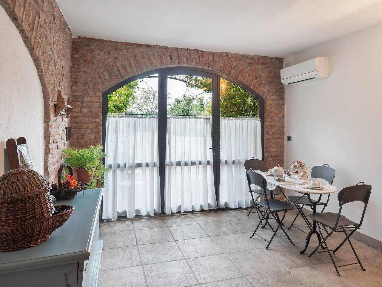 Wohnung nahe Cremona im historischen Kloster in Stagno Lombardo, Cremona Provinz