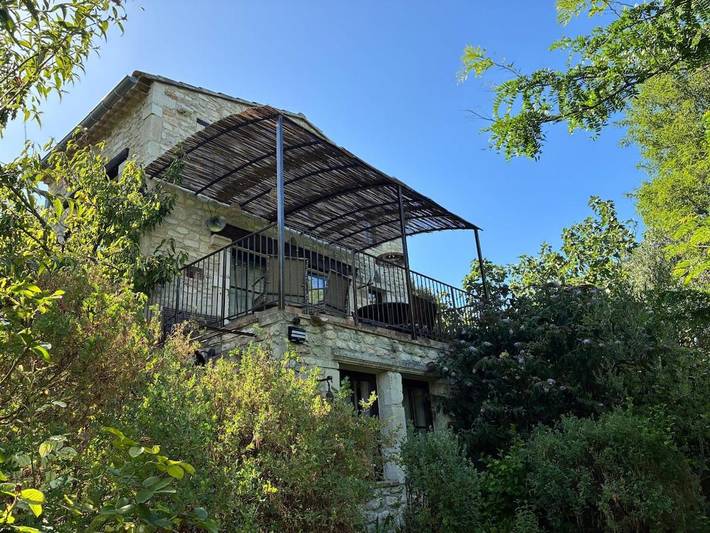 Location de vacances pour 4 personnes, avec Balcon et Jacuzzi ainsi que Terrasse et Jardin à Montségur-sur-Lauzon - 2