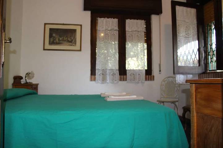 Location de vacances pour 8 personnes, avec terrasse et jardin à Graniti - 3