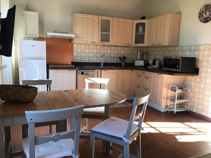 Gîte pour 5 personnes, avec piscine ainsi que vue et jardin à Gamarde-les-Bains - 3