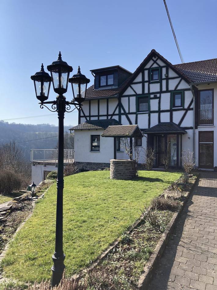 Ferienwohnung für 4 Personen, mit Terrasse und Garten in Rengsdorf-Waldbreitbach - 2