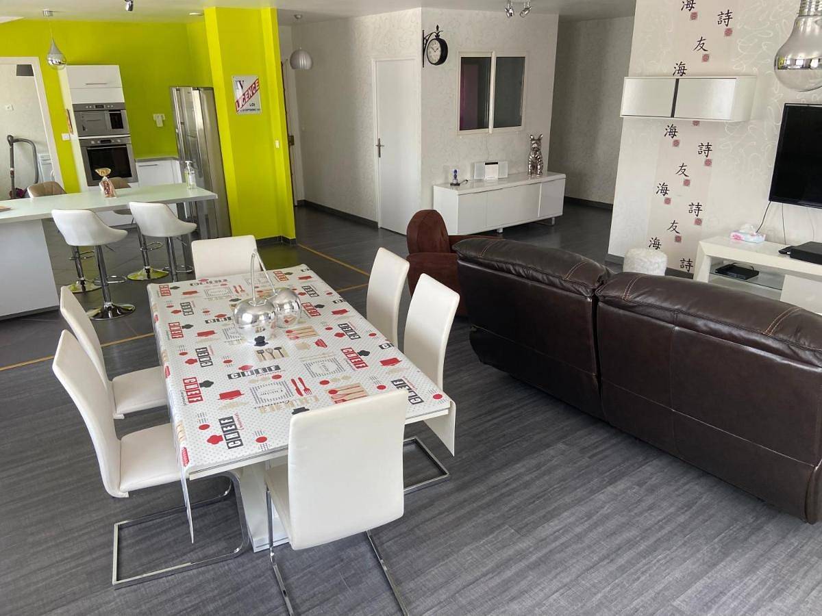 Appartement entier, Gîte du Roc in Martel, Lot