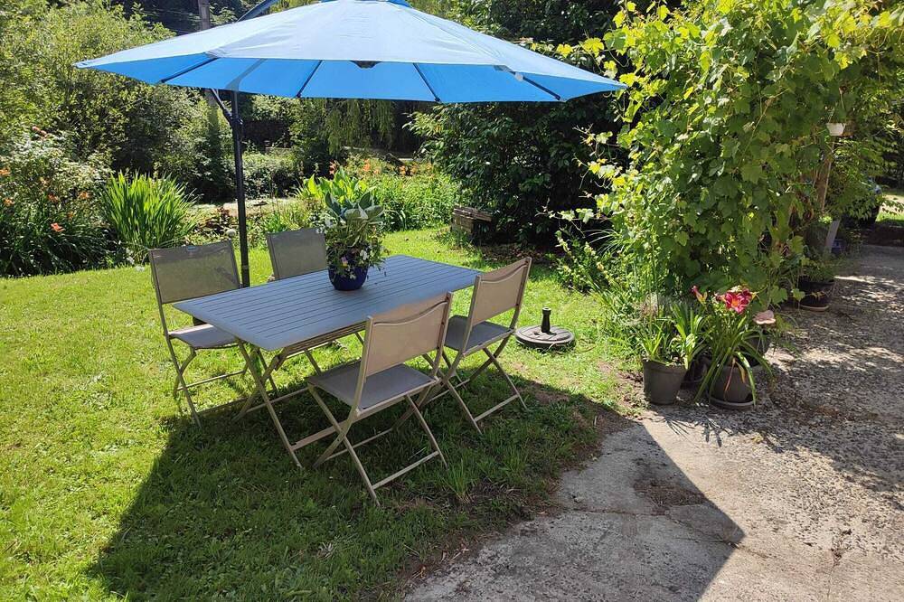 Appartement entier, Chambre en Brière avec jacuzzi proche de Guérande in Saint-Lyphard, Région de Saint-Nazaire