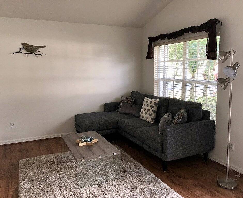 Traumhafte Lage direkt am See, mit Pool und Sonnen Terrasse an der Westseite in Iona, Southwest Florida