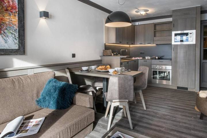 Appart’hôtel pour 6 personnes, avec balcon, adapté aux familles à Val Thorens - 2