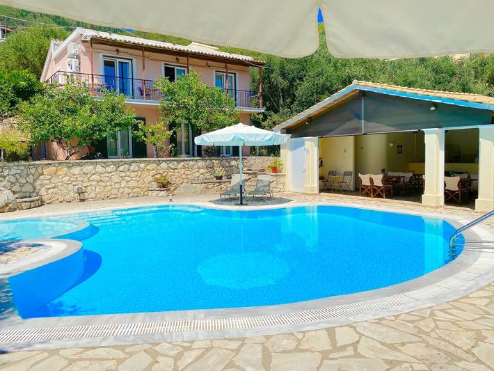 Villa mit pool für 14 Personen, mit Garten auf Korfu - 2