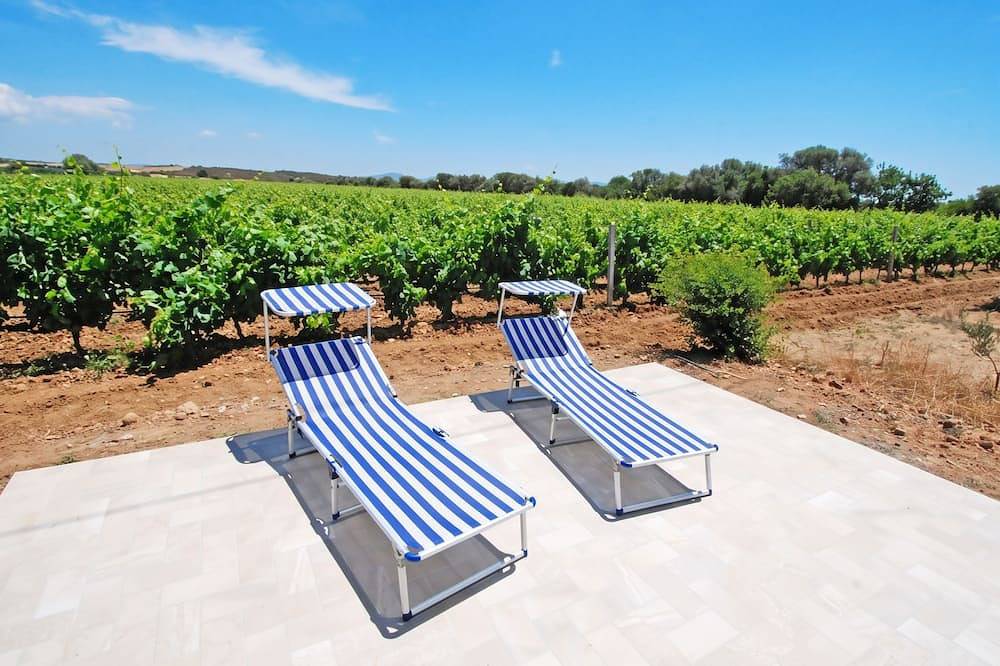 Homerez - Casa a Is Potettus in Porto Pino, Sant'Anna Arresi