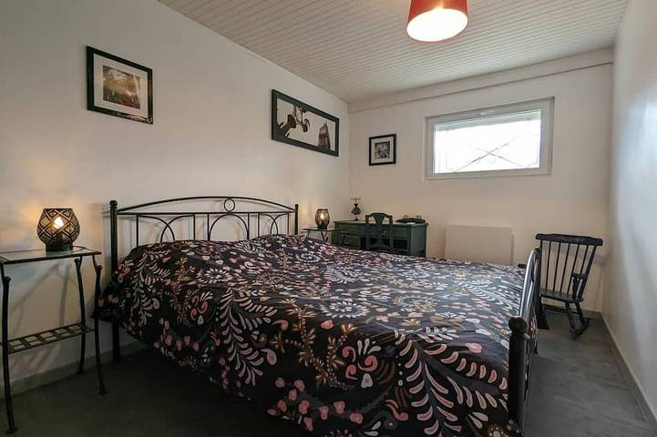 Gîte pour 4 personnes, avec jardin à La Rochefoucauld (Charente) - 2