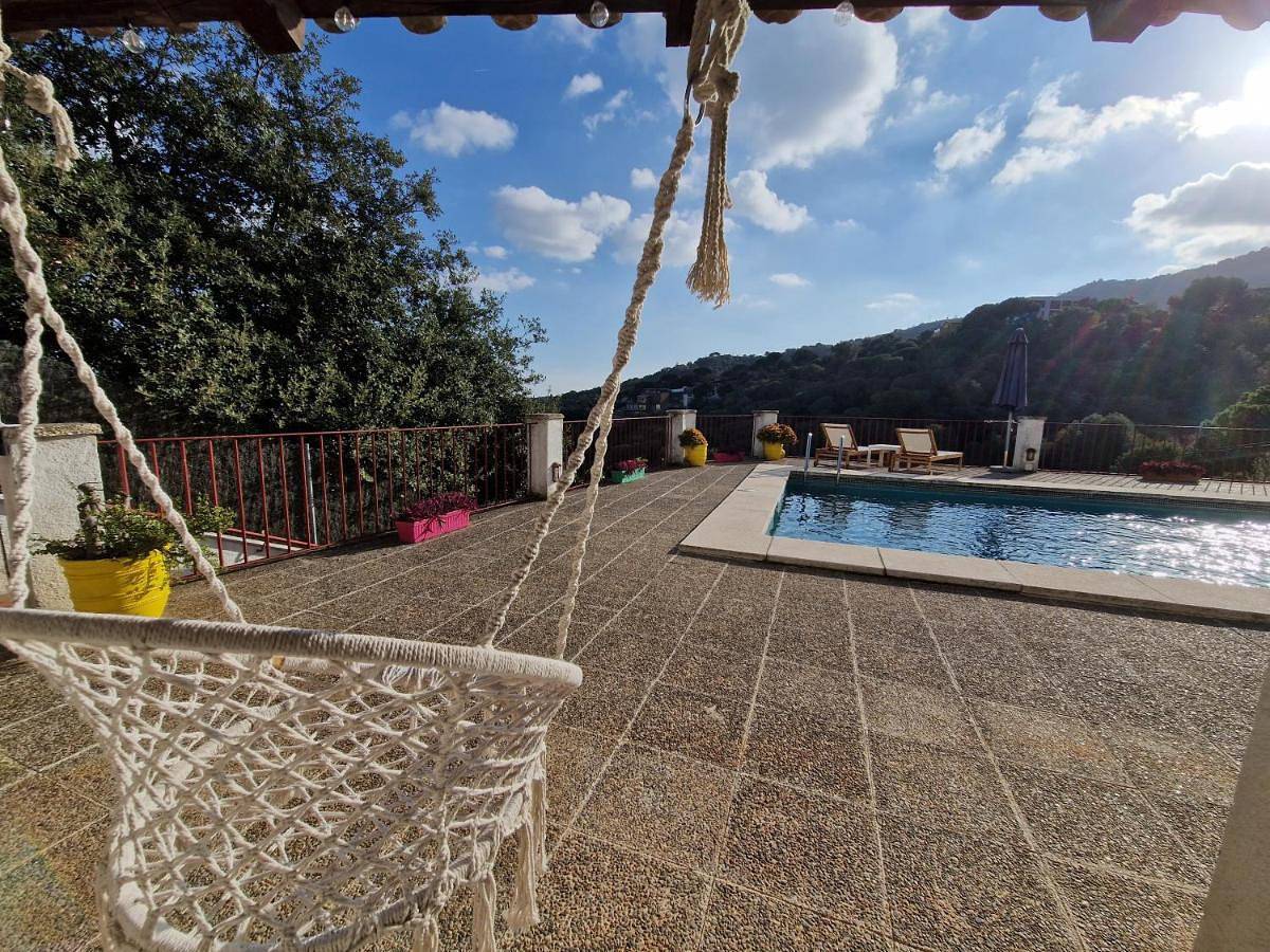 Villa Alella, 5 bedrooms & pool in Alella, Costa del Maresme