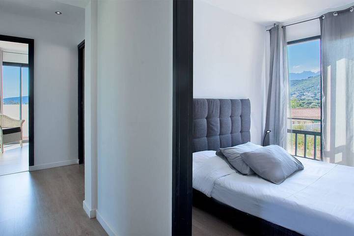 Villa casa Luna : piscine chauffée vue mer proche centre et plage de Calvi in Calvi, Calvi region