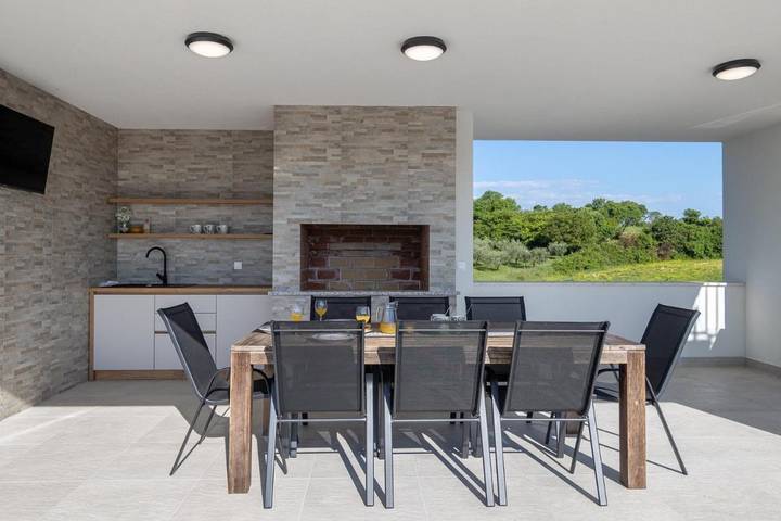 Ferienhaus für 14 Personen, mit Terrasse und Pool sowie Ausblick am Playa d'en Bossa - 3