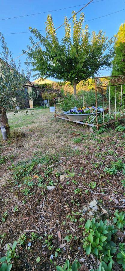 Location de vacances pour 2 personnes, avec piscine ainsi que vue et jardin à Saint-Laurent-la-Vernède - 2
